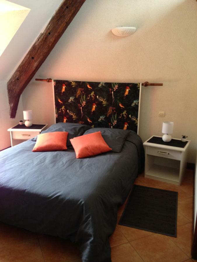 Domaine Du Lesty Bed & Breakfast Ambon Exterior photo